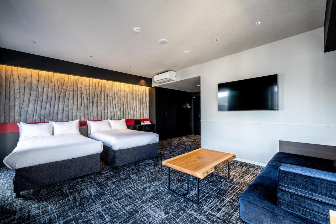Wyndham Garden Sapporo Odori Hotel ภายนอก รูปภาพ