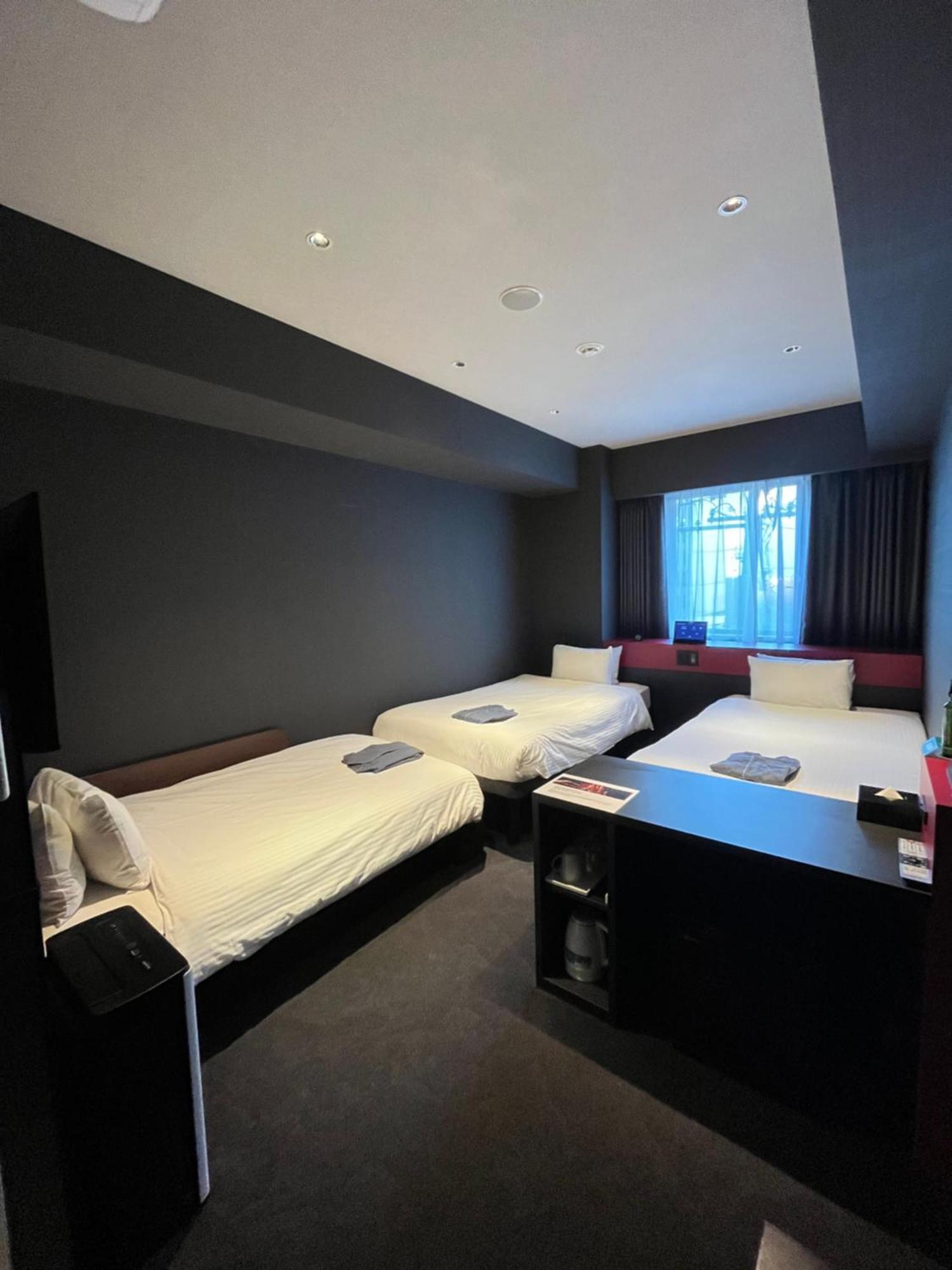 Wyndham Garden Sapporo Odori Hotel ภายนอก รูปภาพ